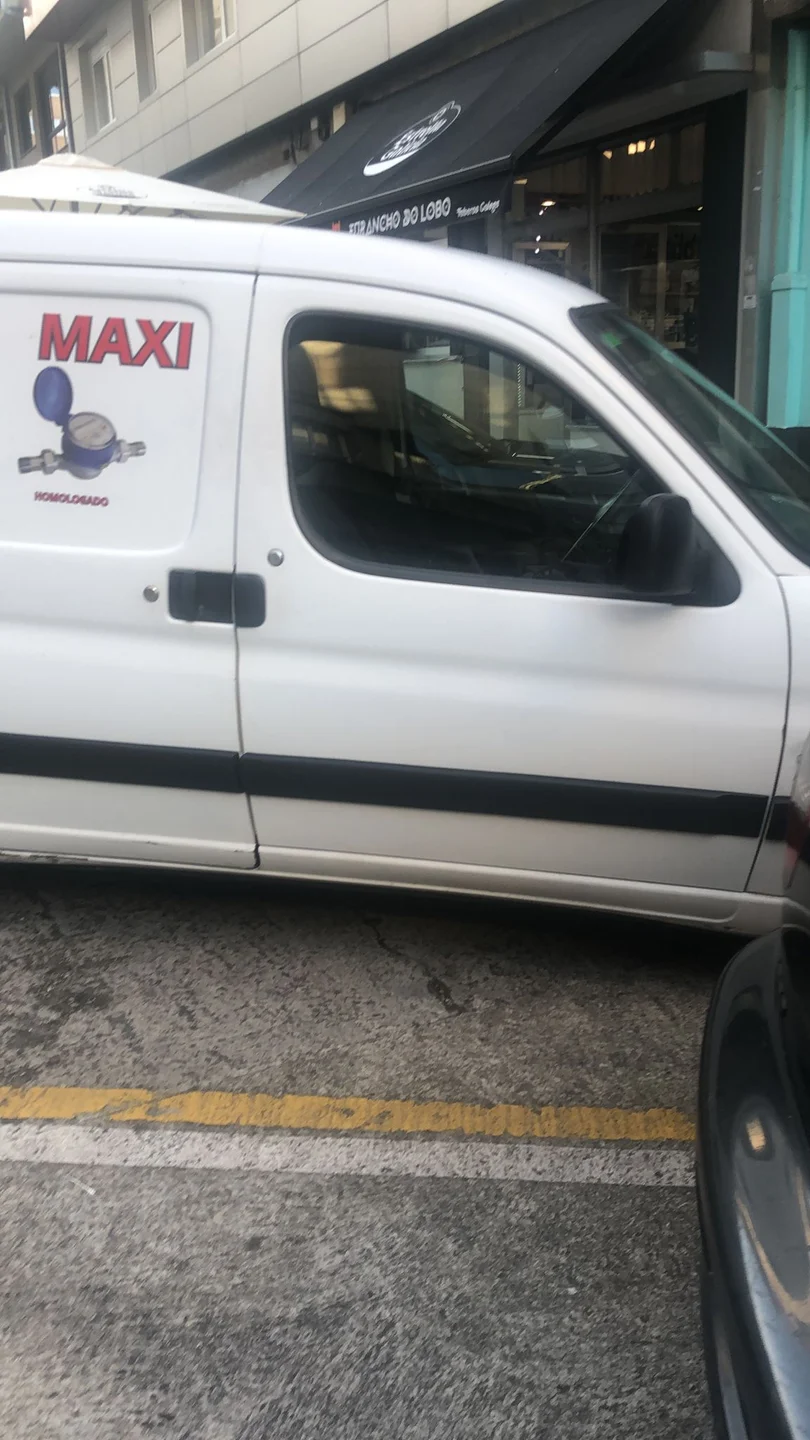 Fontanería Maxi - Fontanero profesional 24h en A Coruña — Presupuesto gratis